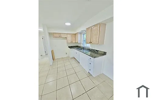 320 S Grosse Ave #A Photo 1