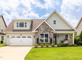 1493 Dream Catcher Dr, Knoxville, TN 37920