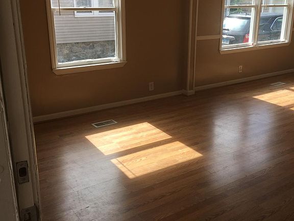 Living Room / Dinning Room