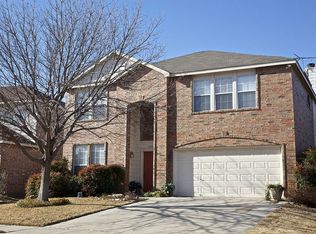 1333 Pine Ridge Rd, Roanoke, TX 76262