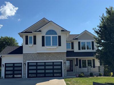 1405 Capital View Dr, Pleasant Hill, IA, 50327