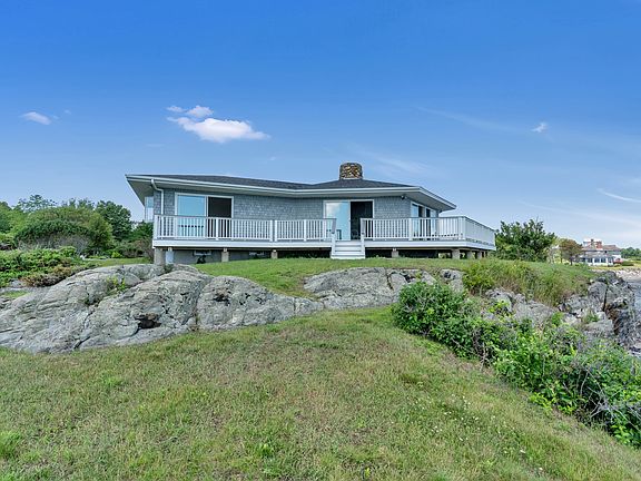 2nd image of 28 Surf Point Rd