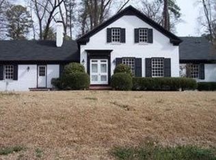 1832 Westover Ct, Rocky Mount, NC 27803