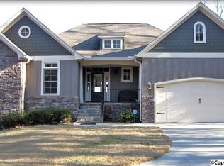 178 Granada Ln, Guntersville, AL 35976