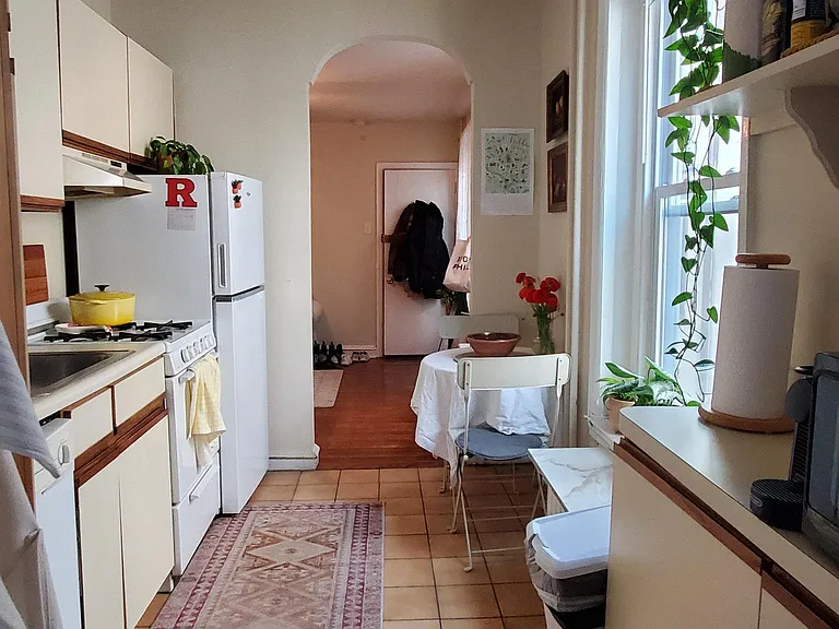 1904 Pine St #2R — Photo 18