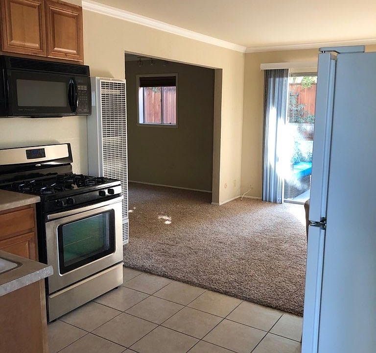 1st image of 1217 Laguna Ave