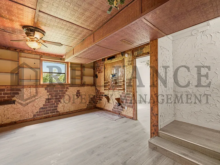 322 S Jonathan St — Photo 42