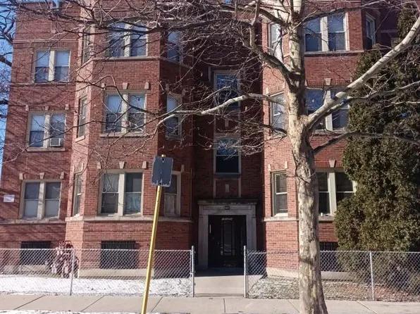 1710 W 80th St Floor 1, Chicago, IL 60620