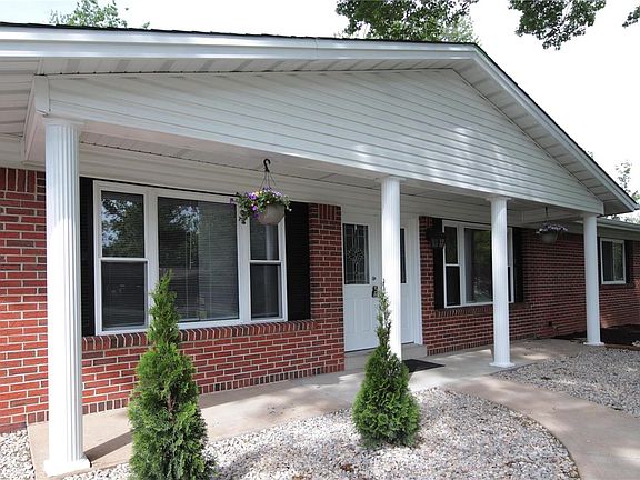 2nd image of 13014 Ferncrest Ct