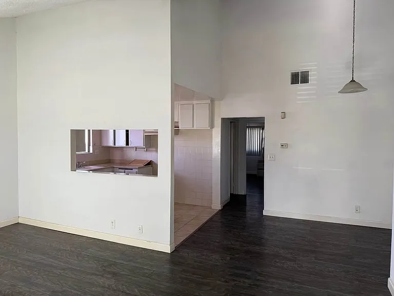 14839 Sherman Way #12 — Photo 3