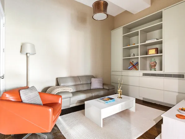 263 9th Avenue image 6 of 11