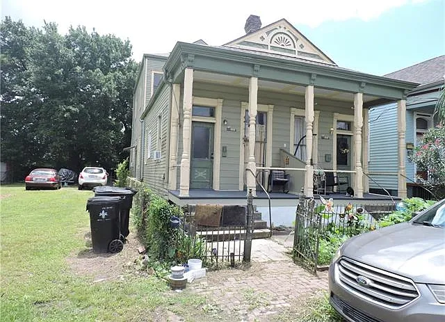 416 Pacific Ave — Photo 1