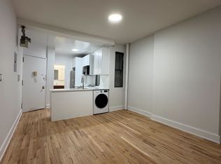 226 E 81st St APT 3B, New York, NY 10028
