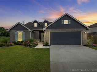 3848 E 144th Pl S, Bixby, OK 74008