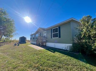 612 Bureau Ct, Mahomet, IL 61853