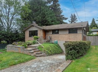 3035 NE 135th St, Seattle, WA