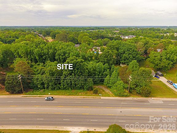 2nd image of 1527 Gold Hill Rd