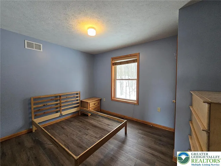 104 Flo Ct — Photo 14