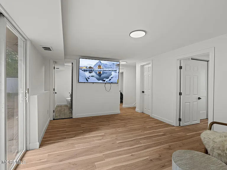 901 Russo Dr — Photo 25
