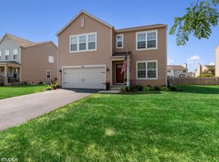 340 Aster Dr, Minooka, IL 60447