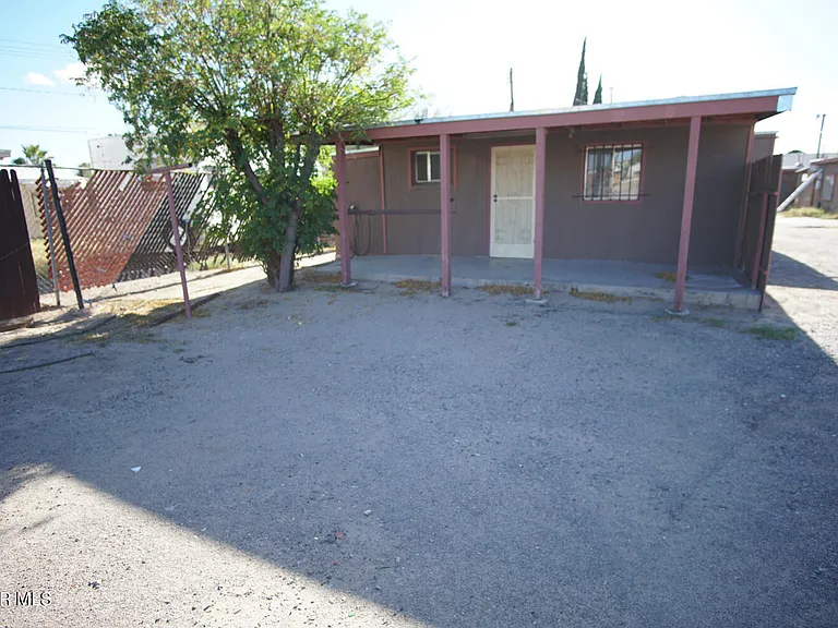 7161 Dale Rd #3 — Photo 16