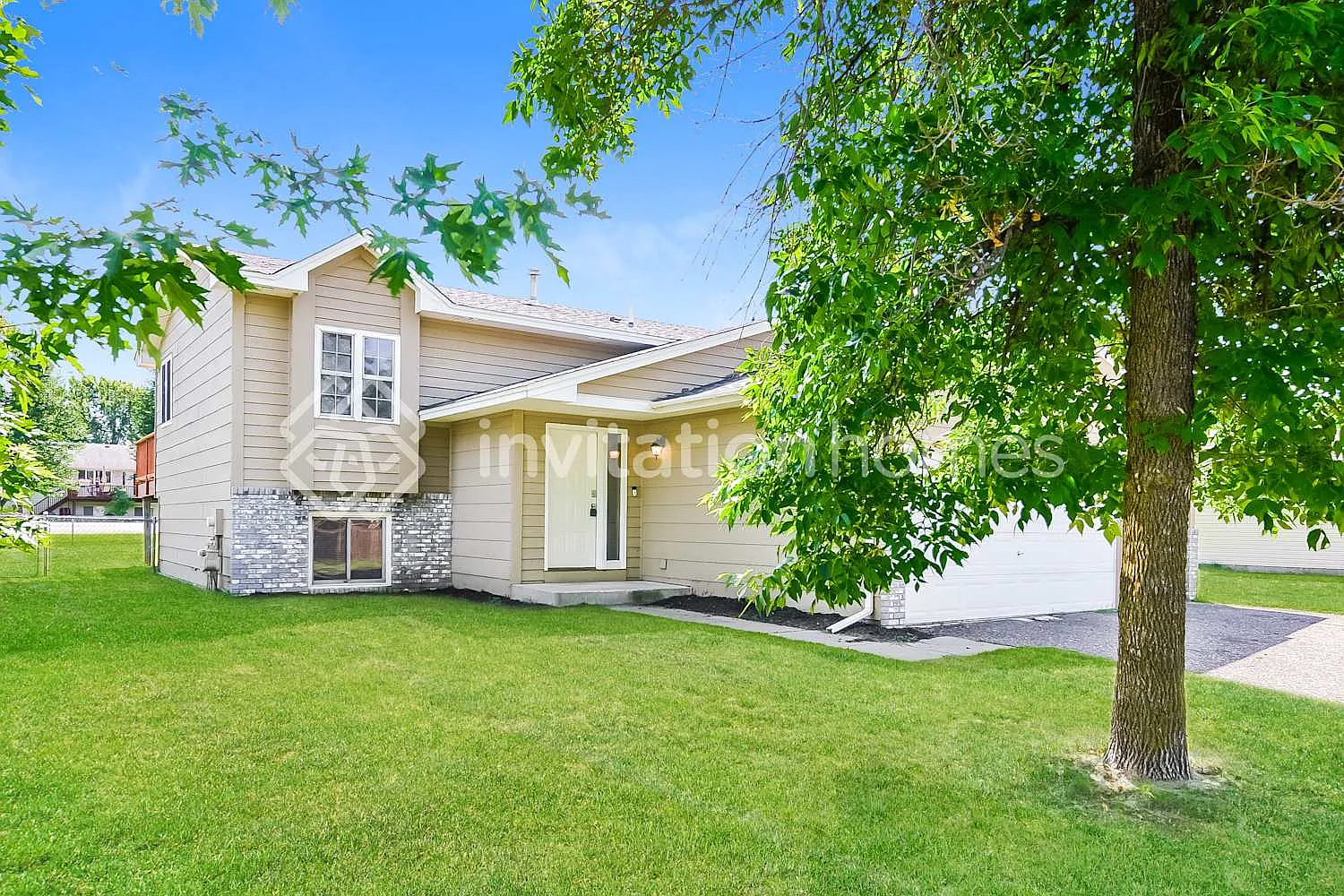 13240 181st Ln NW Elk River, MN 55330 — Photo 1