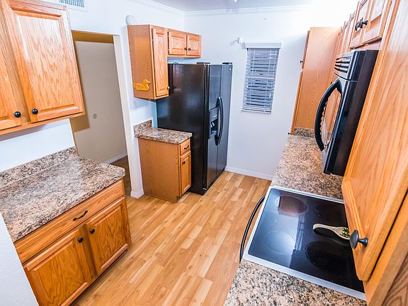 5th image of 101 N Riverside Dr #5070