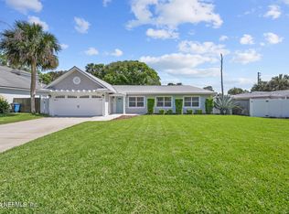 445 Davis St, Neptune Beach, FL 32266