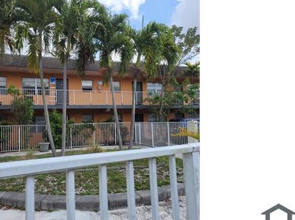 220 SW 38th Ave #207