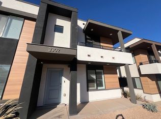 3302 E Elkhorn Ln, Washington, UT 84780