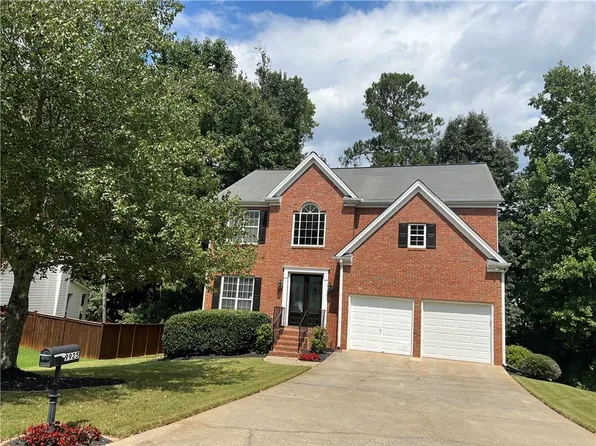 9925 Lauren Hall Ct, Alpharetta, GA 30022