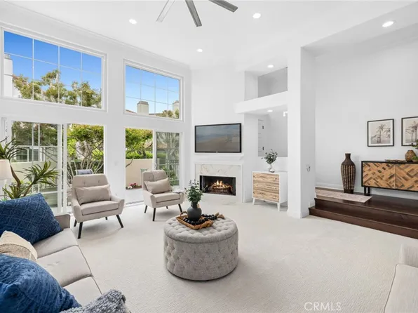 19402 Merion Cir, Huntington Beach, CA 92648