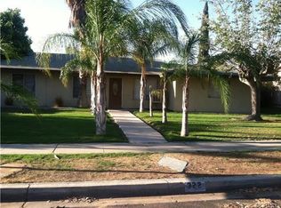 322 E Randall Ave, Rialto, CA 92376