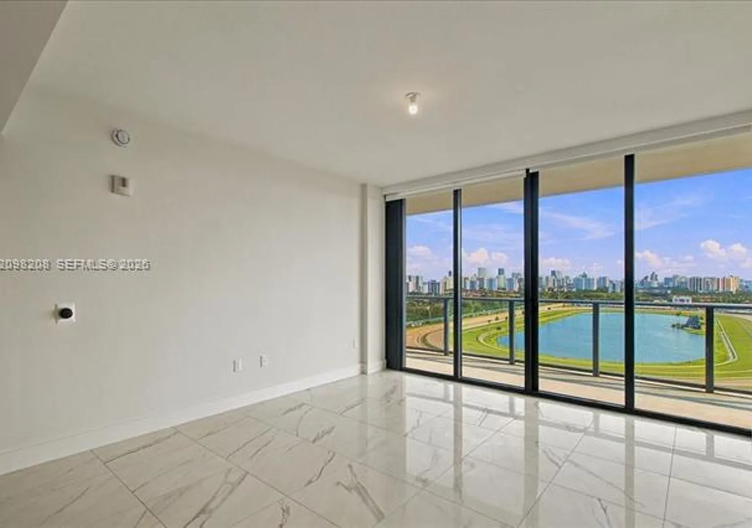 1170 E Hallandale cu-2109, Hallandale Beach, FL 33009 — Photo 4