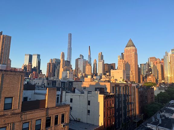 5th image of 530 W 47th St Ph C