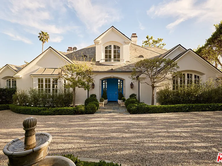 541 Paseo Miramar — Photo 2