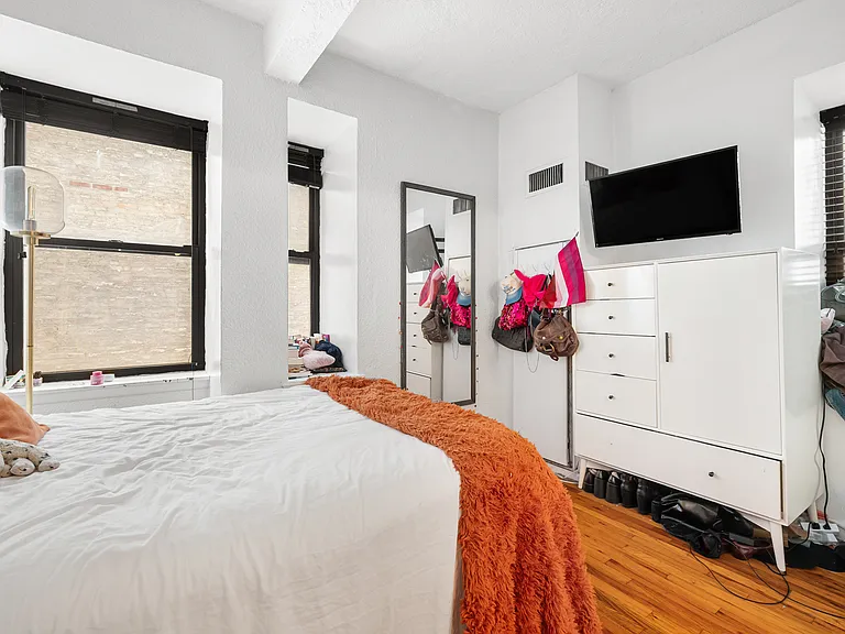 160 Bleecker St #3AE — Photo 5