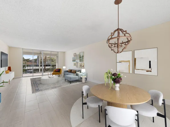 920 Dogwood Drive #263, Delray Beach, FL 33483