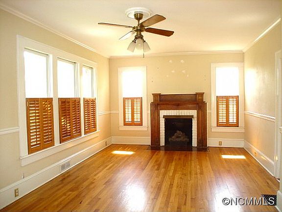 4th image of 1201 Hyman Ave