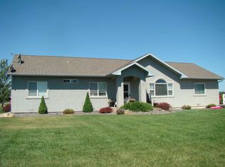 1271 14th Rd, Loma, CO 81524