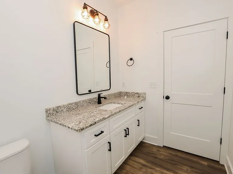 204 Blackberry Ln — Photo 26