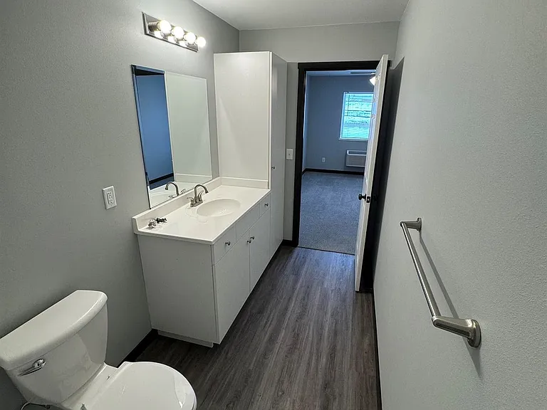 7758 Adrina Dr — Photo 25