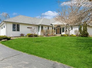 10601 Michigan Dr, Spring Grove, IL 60081