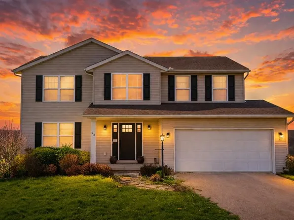 23 Holly Ann Dr, Wheeling, WV 26003