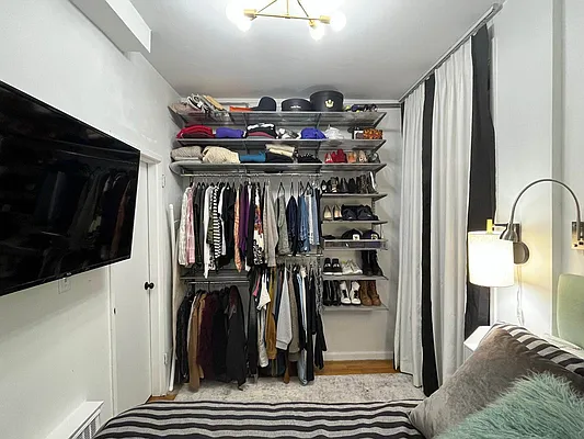 Rented by Aliya Global Realty Inc. | media 16