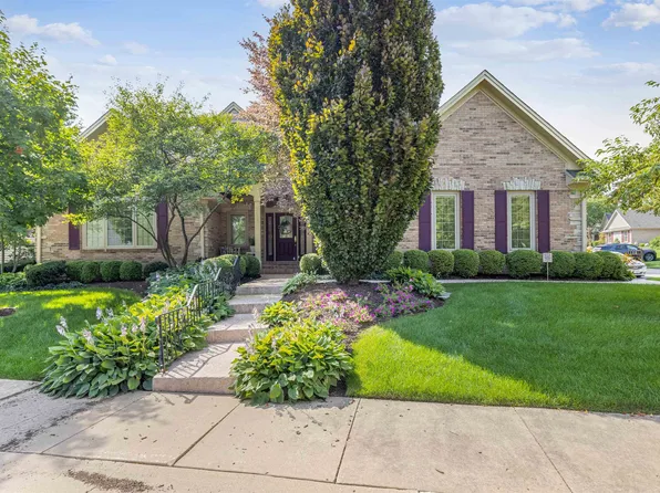 2989 Cotswold Cir, Rockford, IL 61114