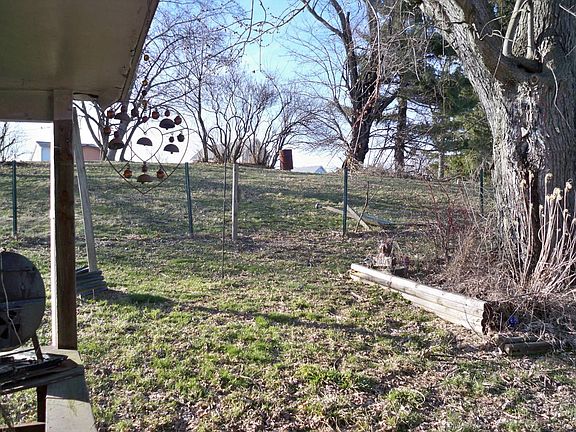 3rd image of 133 Harrison Ave