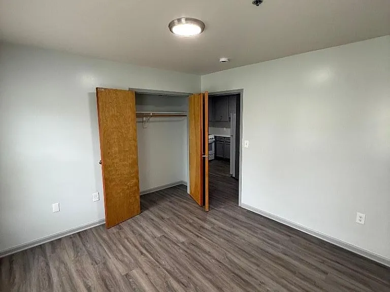 519 Chestnut St — Photo 5