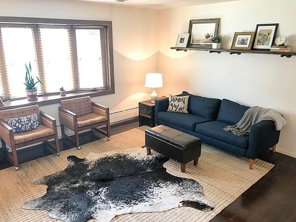 3rd image of 106 Eastwood Dr