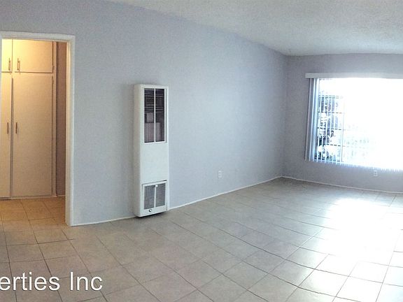4th image of 3868 Potomac Ave APT 05